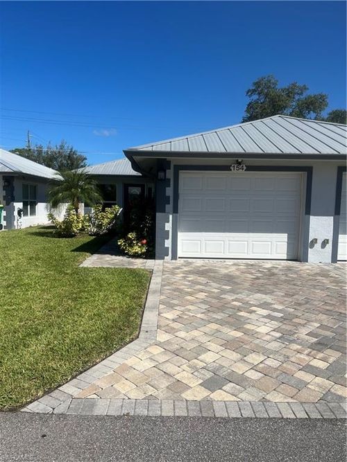 154 Village Cir, Labelle, FL, 33935-4991 | Card Image