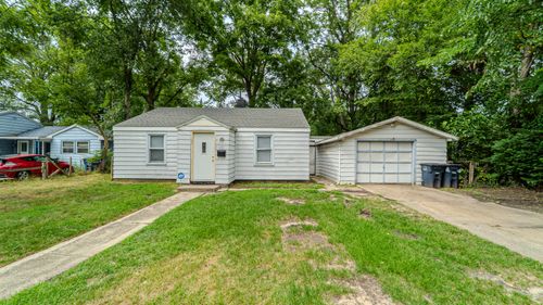 440 Cole Ct, Michigan City, IN, 46360-6260 | Card Image