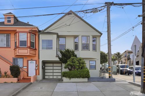 699 London St, San Francisco, CA, 94112-3411 | Card Image