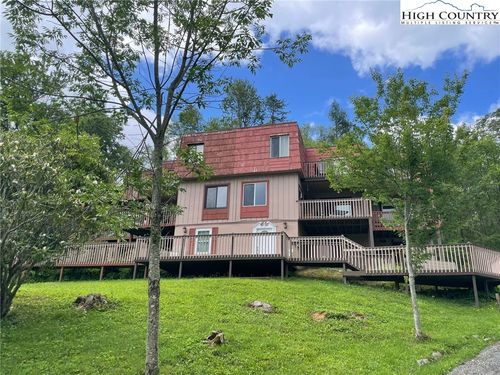 apt-5-471 Adams Apple Dr, Banner Elk, NC, 28604-9789 | Card Image