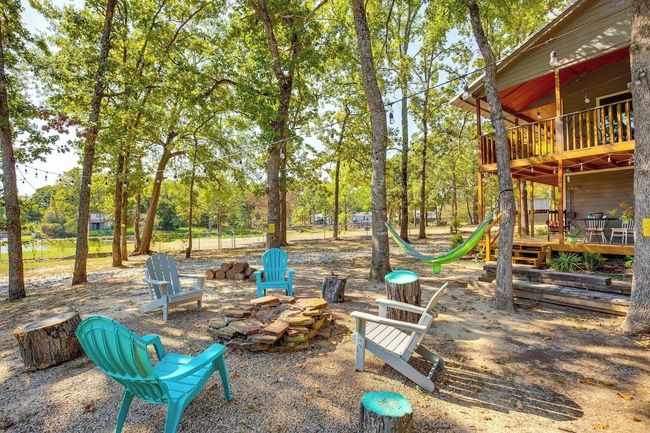 7110 Apache Cir, House other with 2 bedrooms, 1 bathrooms and null parking in Mabank TX | Image 27