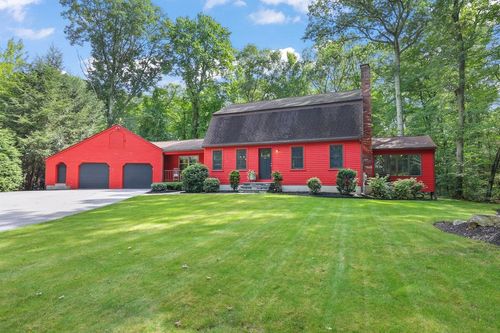 11 Barrett, Bellingham, MA, 02019 | Card Image