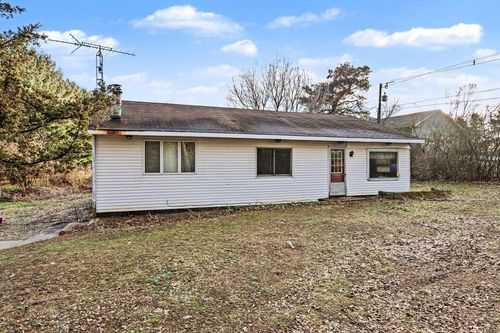 7651 W S Ave, Schoolcraft, MI, 49087-8435 | Card Image