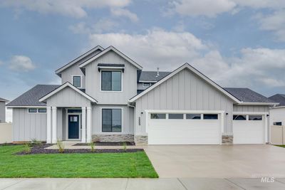 2097 S Grand Fork Way, House other with 5 bedrooms, 3 bathrooms and 4 parking in Meridian ID | Image 1