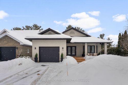 177 Charles St, Arnprior, ON, K7S3V5 | Card Image