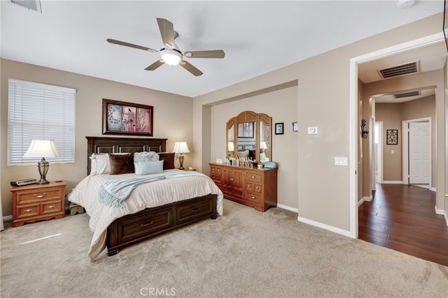 28089 Promontory Ln, House other with 5 bedrooms, 3 bathrooms and 3 parking in Valencia CA | Image 31