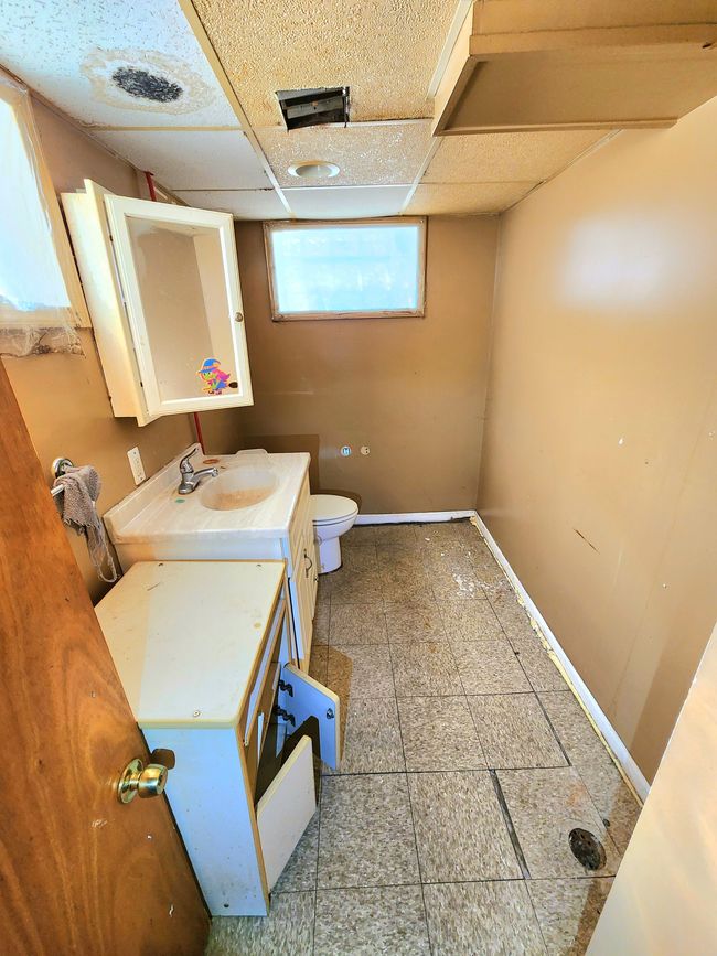 5953 Lakeview St, House other with 3 bedrooms, 2 bathrooms and null parking in Detroit MI | Image 22