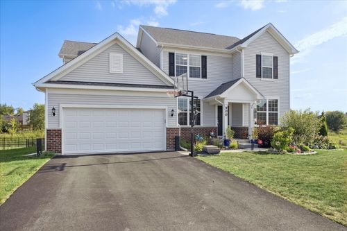 900 Treeline Dr, Algonquin, IL, 60102-4427 | Card Image