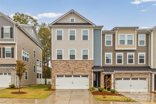185 Marron Dr, Indian Trail, NC, 28079-4510 | Card Image