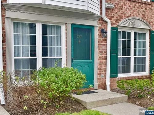 727 Pepperidge Rd, Mahwah, NJ, 07430-3451 | Card Image