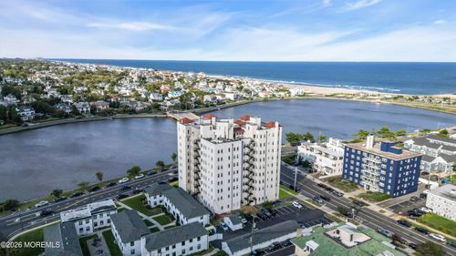 2l-400 Deal Lake Dr, Asbury Park, NJ, 07712-5174 | Card Image