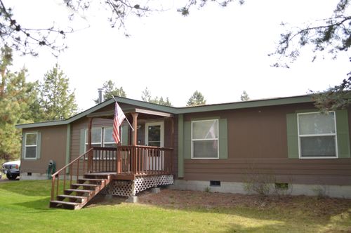 37855 Parkview Dr, Chiloquin, OR, 97624-6714 | Card Image