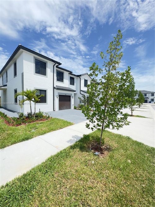 34501-34501 Sw 355th St, Homestead, FL, 33034 | Card Image