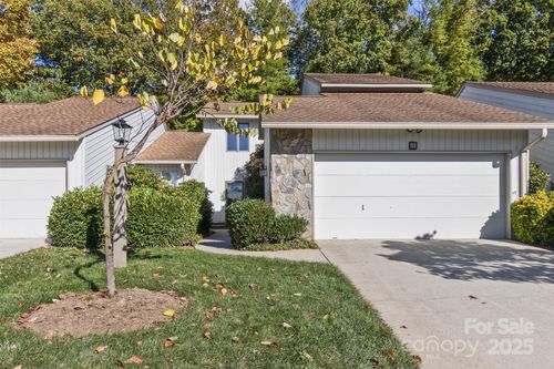 111 Cloverleaf Ln, Asheville, NC, 28803-3162 | Card Image