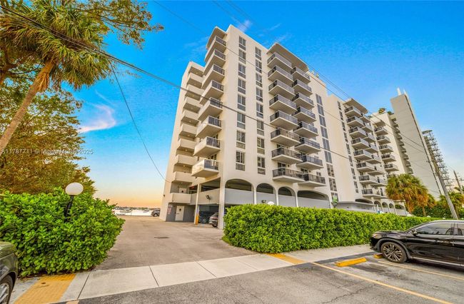 APT-602 - 7928 West Dr, Condo with 1 bedrooms, 1 bathrooms and null parking in North Bay Village FL | Image 50