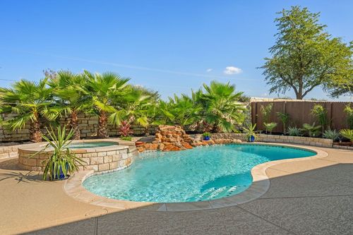 544 Wiltshire Dr, Hutto, TX, 78634-5577 | Card Image