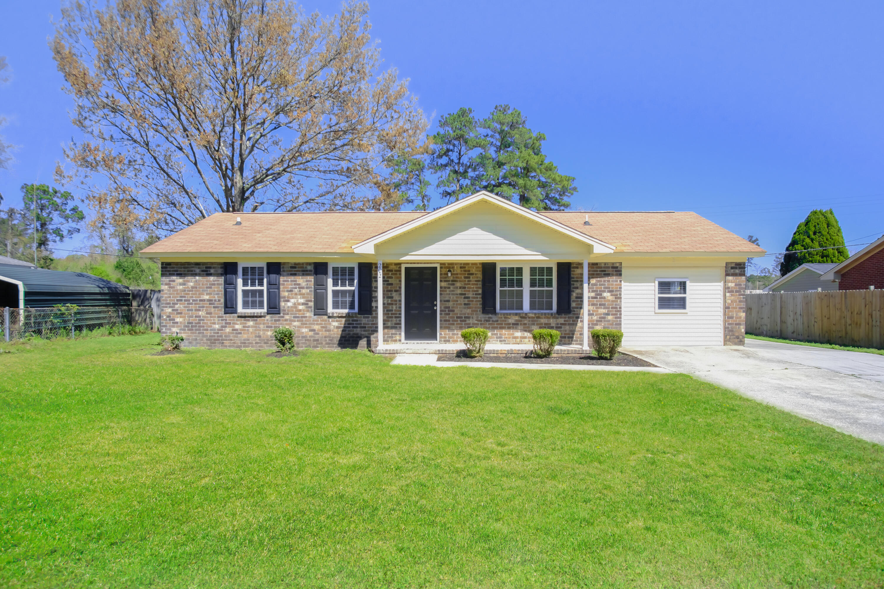 Residential in Summerville 2