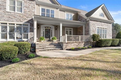 750 Champions Close, Milton, GA, 30004-0949 | Card Image