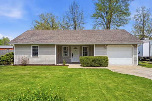 709 W Rodney Griffin Dr, CENTRALIA, MO, 65240-1453 | Card Image