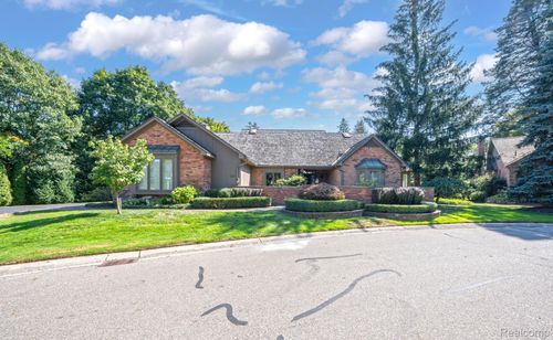 5-1595 Ashford Ln, Birmingham, MI, 48009-4841 | Card Image