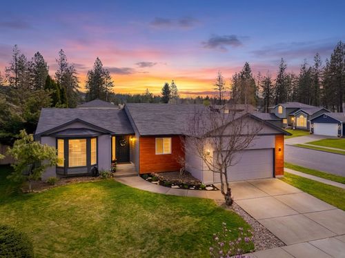 7104 N Deschutes Dr, Spokane, WA, 99208 | Card Image