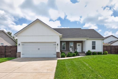 102 Jessamine Ave, Nicholasville, KY, 40356-1022 | Card Image