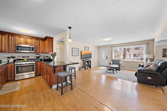 412 Prospect Ave, House other with 3 bedrooms, 2 bathrooms and null parking in Pine Beach NJ | Image 16