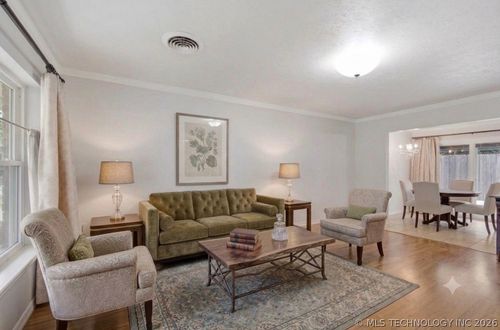 5612-5612 S Madison Pl, Tulsa, OK, 74105-7810 | Card Image