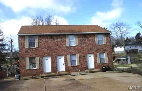 3865 Crest Circle Dr, Arnold, MO, 63010-4105 | Card Image