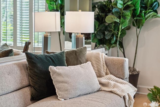 UNIT-302 - 111 Chestnut St, Condo with 2 bedrooms, 2 bathrooms and 1 parking in San Francisco CA | Image 6