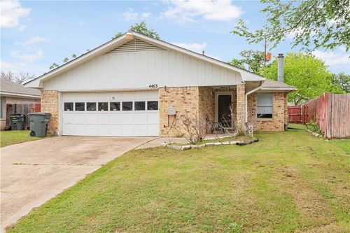 4403 Robinhood Cir, Bryan, TX, 77803-0438 | Card Image