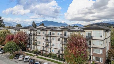 217 - 9422 Victor St, Condo with 1 bedrooms, 1 bathrooms and 1 parking in Chilliwack BC | Image 2