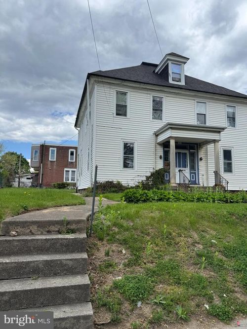 301 W Olney Ave, PHILADELPHIA, PA, 19120-2344 | Card Image