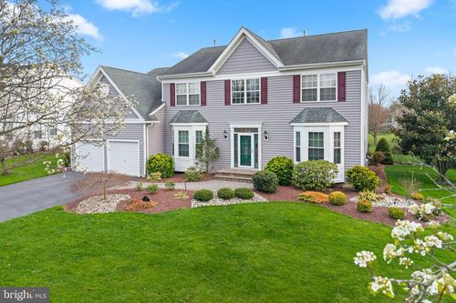 16 Heritage Dr, Allentown, NJ, 08501-1846 | Card Image