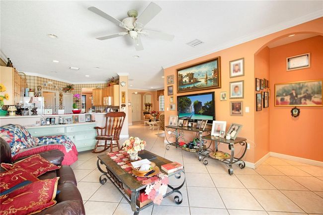 4437 Sw 161 St Path, House other with 3 bedrooms, 2 bathrooms and null parking in Miami FL | Image 16