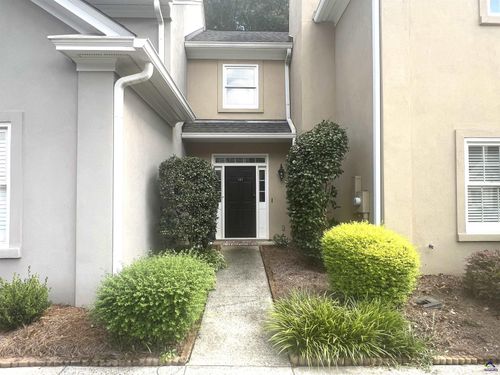 142 Lokchapee Lndg, Macon, GA, 31210-3243 | Card Image