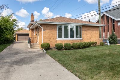 932 N Knight Avenue, House other with 3 bedrooms, 2 bathrooms and 2 parking in Park Ridge IL | Image 1