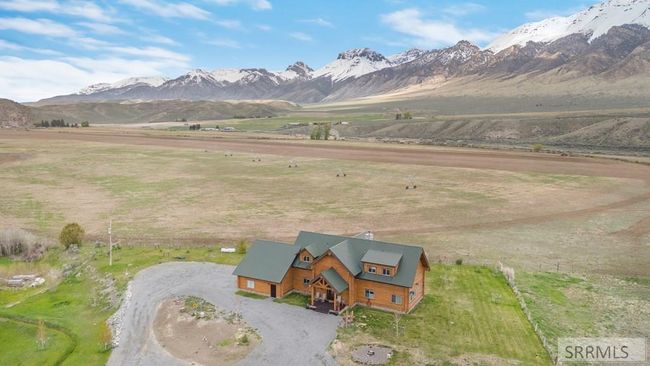 4550 N Us Highway 93, House other with 3 bedrooms, 3 bathrooms and 3 parking in Mackay ID | Image 7