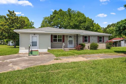190 Markham St, Ward, AR, 72176-8587 | Card Image