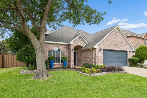 9217 Inverness Dr, Rowlett, TX, 75089-9594 | Card Image