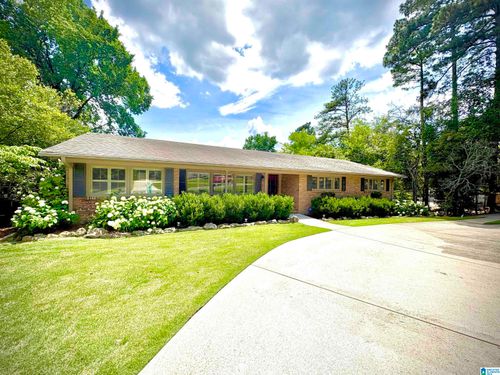 3629 Westbury Road, MOUNTAIN BROOK, AL, 35223 | Card Image