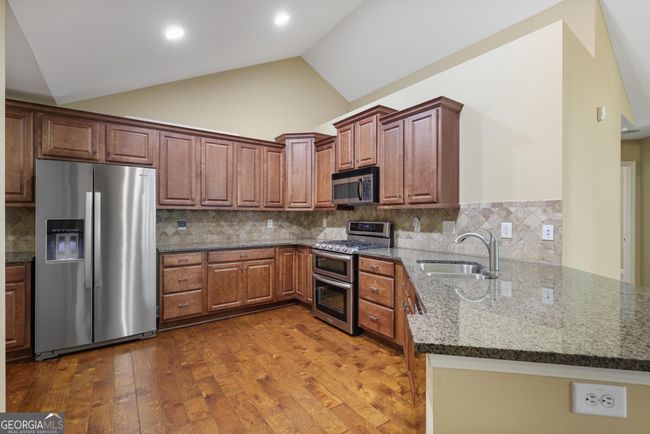 4 - 341 Ridge Hill Cir, Condo with 2 bedrooms, 2 bathrooms and null parking in Marietta GA | Image 11