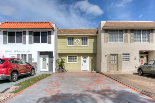 1675 W 72nd St, Hialeah, FL, 33014-4463 | Card Image