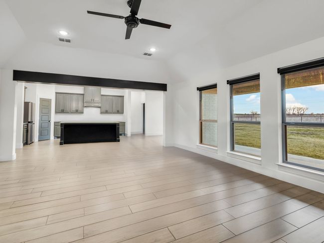 1314 Oliver Creek Ln, House other with 4 bedrooms, 2 bathrooms and null parking in Justin TX | Image 13