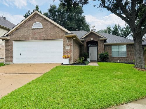 3623 Stratford Town Ln, Sugar Land, TX, 77498-4673 | Card Image