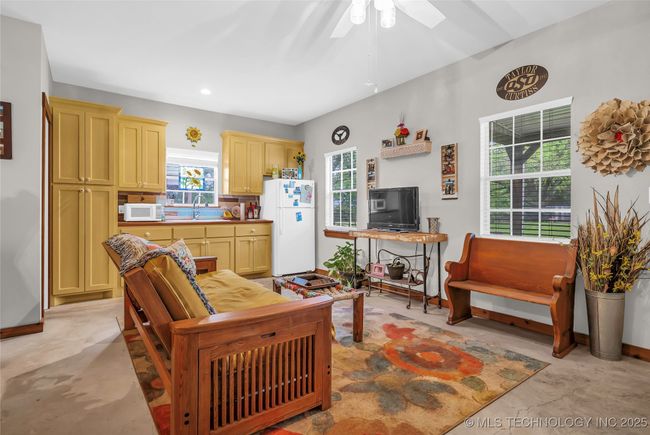 2324 N Plainview Rd, House other with 4 bedrooms, 3 bathrooms and null parking in Ardmore OK | Image 26