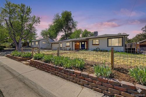 855 S Yates St, Denver, CO, 80219-2251 | Card Image