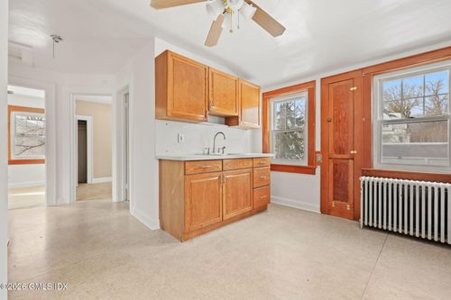 2nd-floor-23 Thornhill Rd, Riverside, CT, 06878-1322 | Card Image