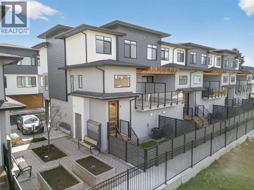 6-1225 Findlay Rd, Kelowna, BC, V1X5B1 | Card Image