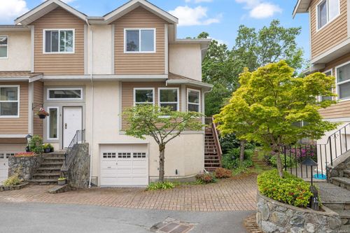 10-4580 West Saanich Rd, Saanich, BC, V8Z3G4 | Card Image
